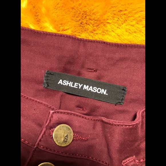 Ashley Mason • Burgundy Pant - Picture 5 of 5